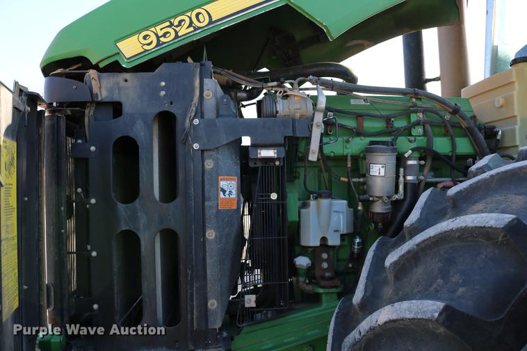 image for item DC3546 2003 John Deere 9520 4WD tractor