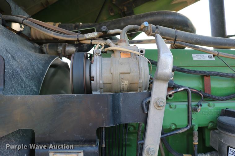 image for item DC3546 2003 John Deere 9520 4WD tractor