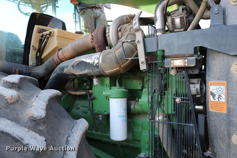 image for item DC3546 2003 John Deere 9520 4WD tractor