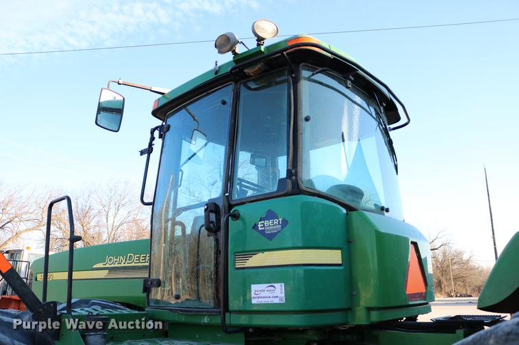 image for item DC3546 2003 John Deere 9520 4WD tractor