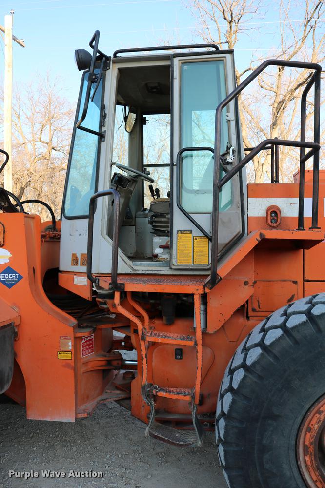 image for item DC3557 1995 Fiat-Allis FR160 wheel loader