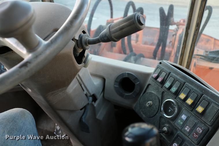 image for item DC3557 1995 Fiat-Allis FR160 wheel loader