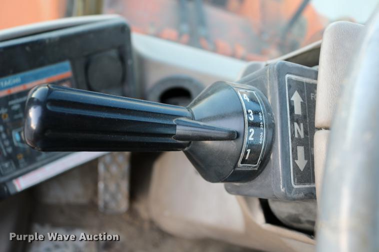 image for item DC3557 1995 Fiat-Allis FR160 wheel loader