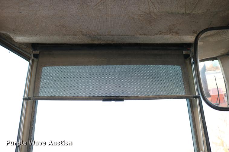 image for item DC3557 1995 Fiat-Allis FR160 wheel loader