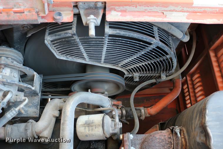 image for item DC3557 1995 Fiat-Allis FR160 wheel loader