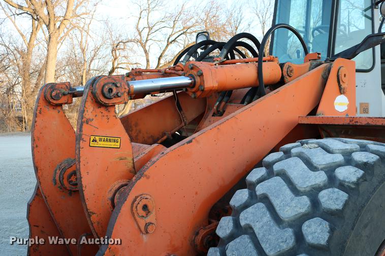 image for item DC3557 1995 Fiat-Allis FR160 wheel loader