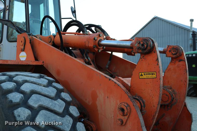 image for item DC3557 1995 Fiat-Allis FR160 wheel loader