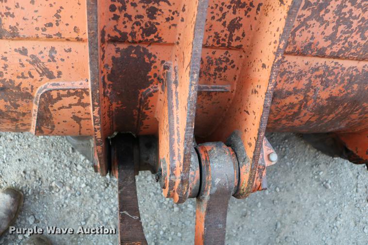 image for item DC3557 1995 Fiat-Allis FR160 wheel loader