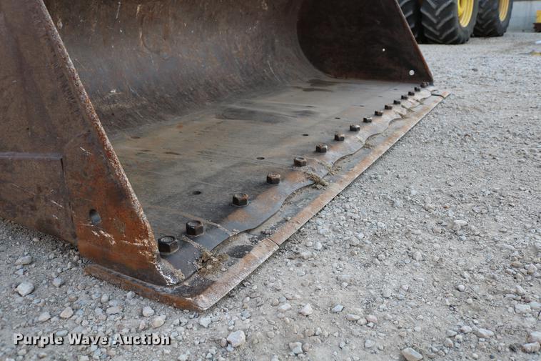 image for item DC3557 1995 Fiat-Allis FR160 wheel loader