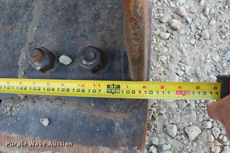 image for item DC3557 1995 Fiat-Allis FR160 wheel loader