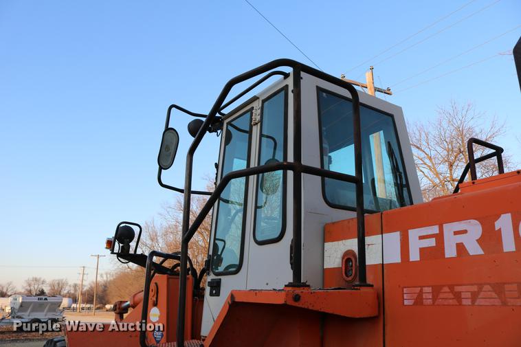 image for item DC3557 1995 Fiat-Allis FR160 wheel loader