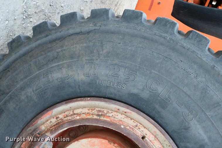 image for item DC3557 1995 Fiat-Allis FR160 wheel loader