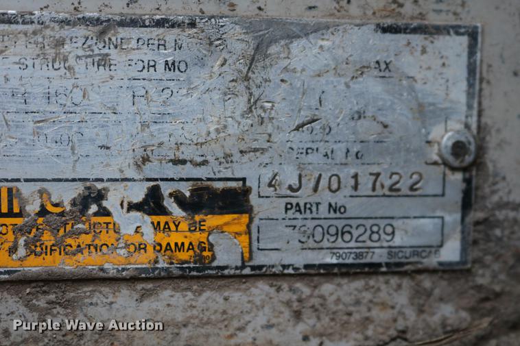 image for item DC3557 1995 Fiat-Allis FR160 wheel loader