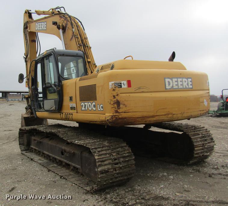 image for item DC4473 2005 John Deere 270 excavator