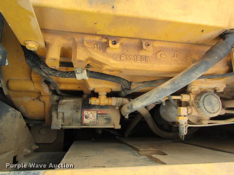 image for item DC4473 2005 John Deere 270 excavator