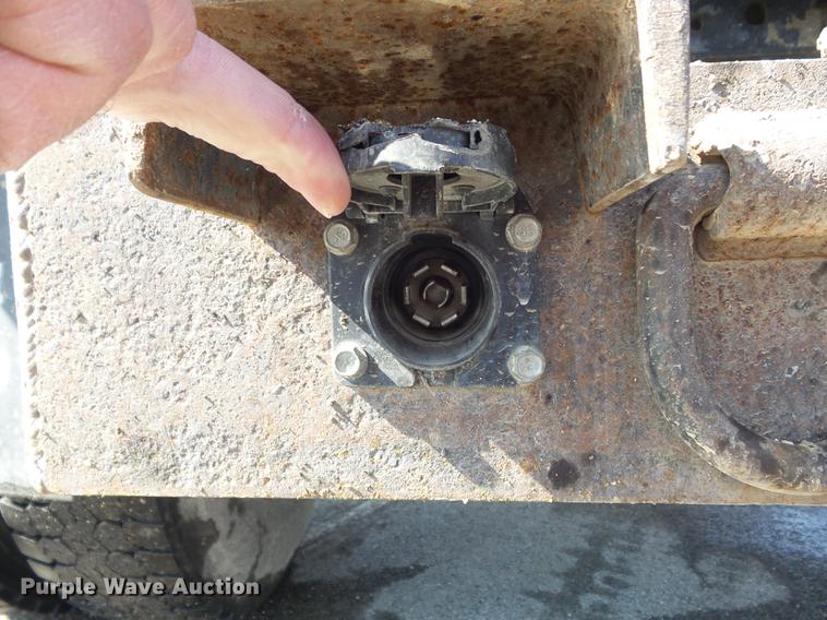 image for item DC7391 1996 Ford F800 dump truck