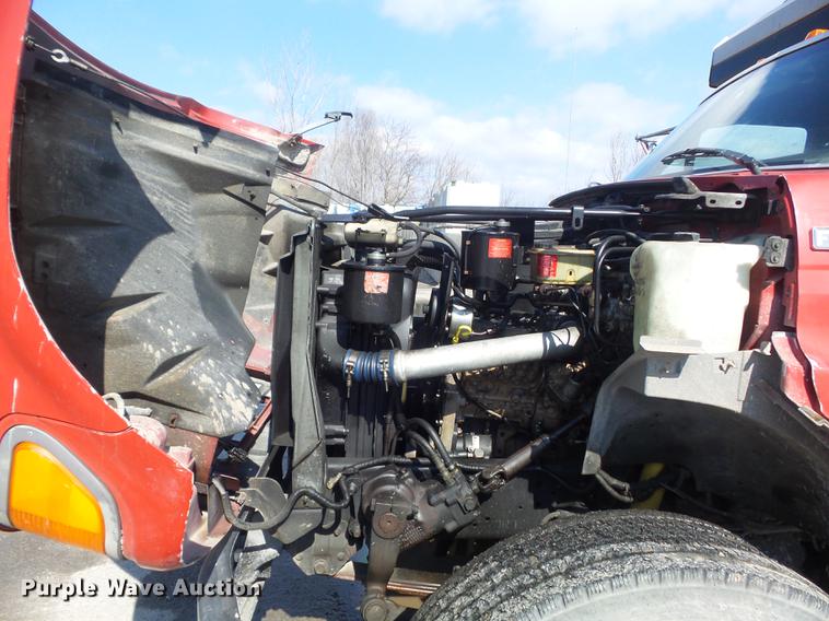 image for item DC7391 1996 Ford F800 dump truck