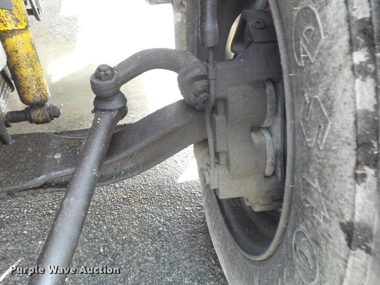 image for item DC7394 1995 Ford F800 dump truck