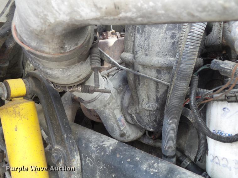 image for item DC7394 1995 Ford F800 dump truck