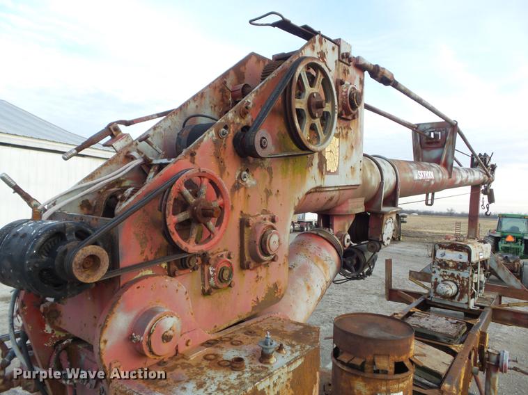 image for item DC7405 Skyhook 130HD trailer mounted crane