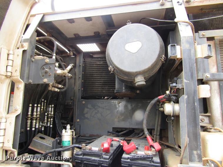 image for item DC7947 2008 Link Belt 330 LX excavator