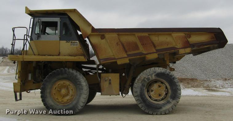 image for item DD2746 Komatsu 140M haul truck