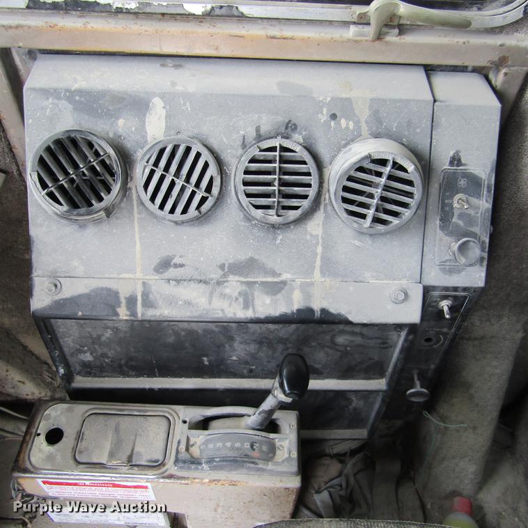 image for item DD2746 Komatsu 140M haul truck