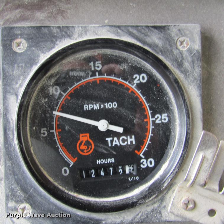 image for item DD2746 Komatsu 140M haul truck