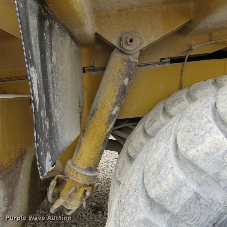 image for item DD2746 Komatsu 140M haul truck