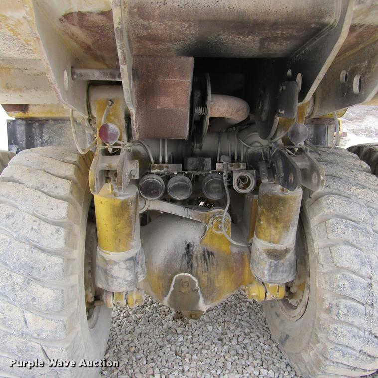 image for item DD2746 Komatsu 140M haul truck