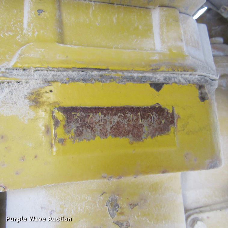 image for item DD2746 Komatsu 140M haul truck