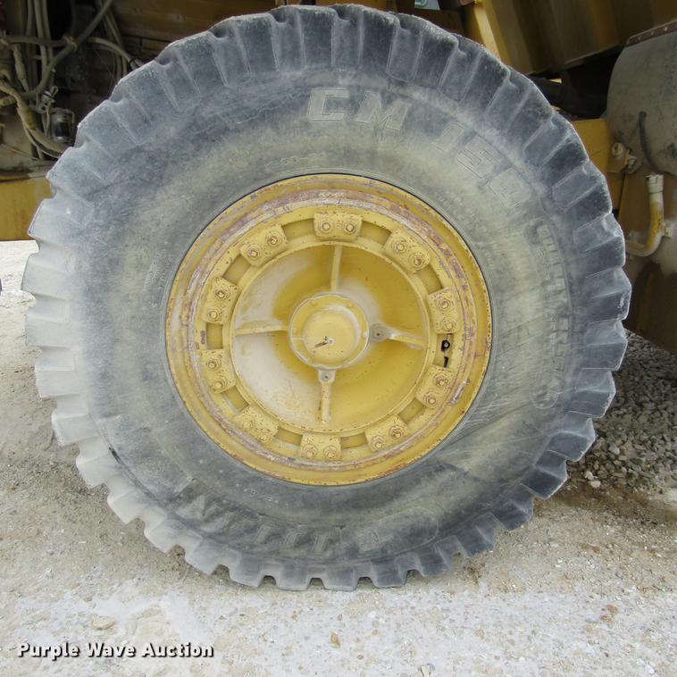 image for item DD2746 Komatsu 140M haul truck