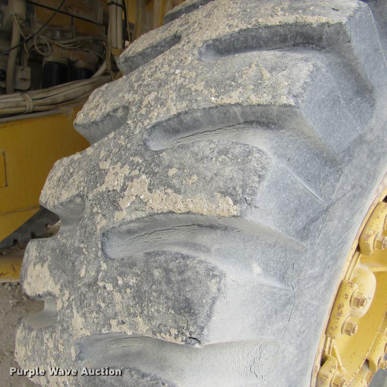 image for item DD2746 Komatsu 140M haul truck