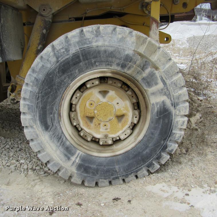 image for item DD2746 Komatsu 140M haul truck