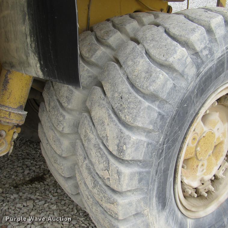 image for item DD2746 Komatsu 140M haul truck