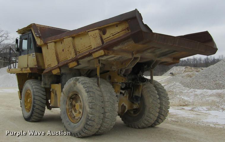 image for item DD2747 Komatsu 140M haul truck