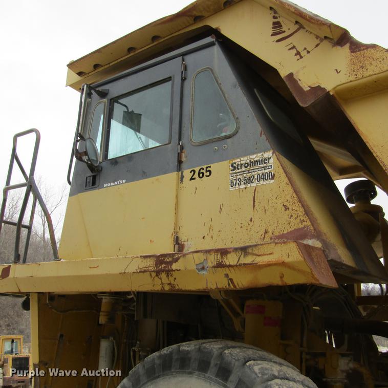 image for item DD2747 Komatsu 140M haul truck