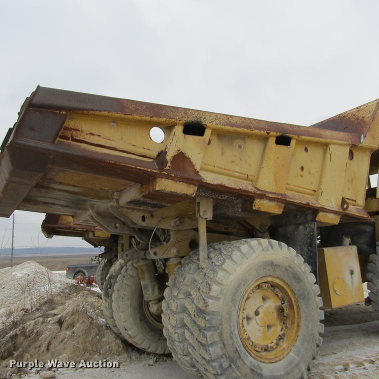 image for item DD2747 Komatsu 140M haul truck