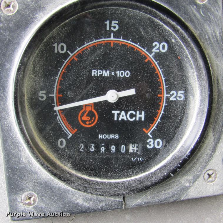 image for item DD2747 Komatsu 140M haul truck