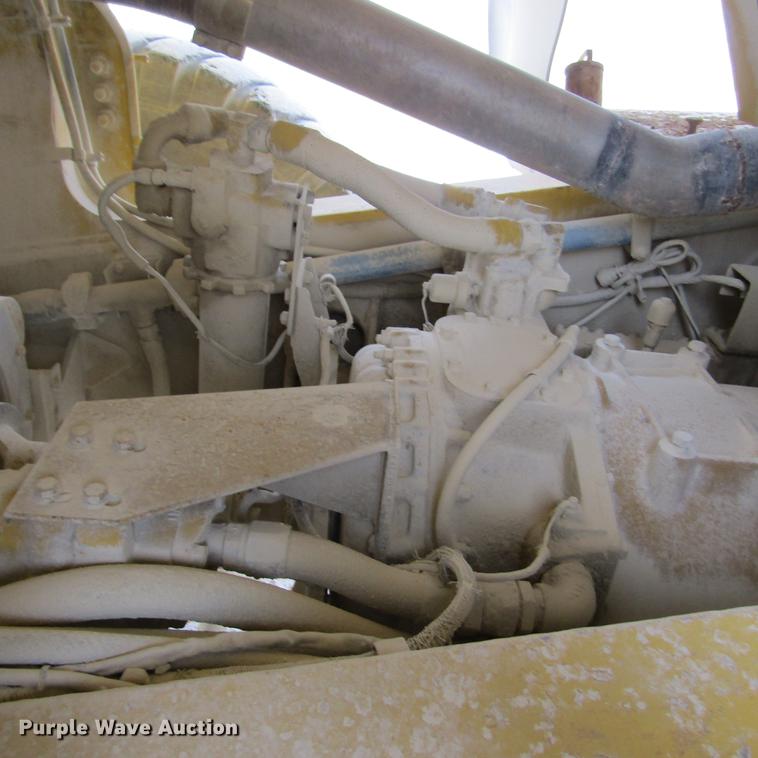 image for item DD2747 Komatsu 140M haul truck