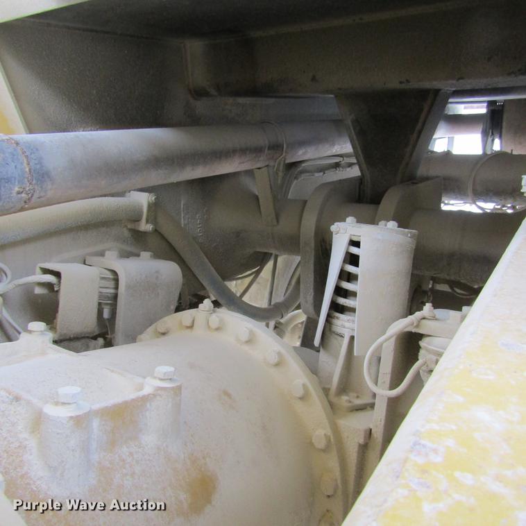 image for item DD2747 Komatsu 140M haul truck