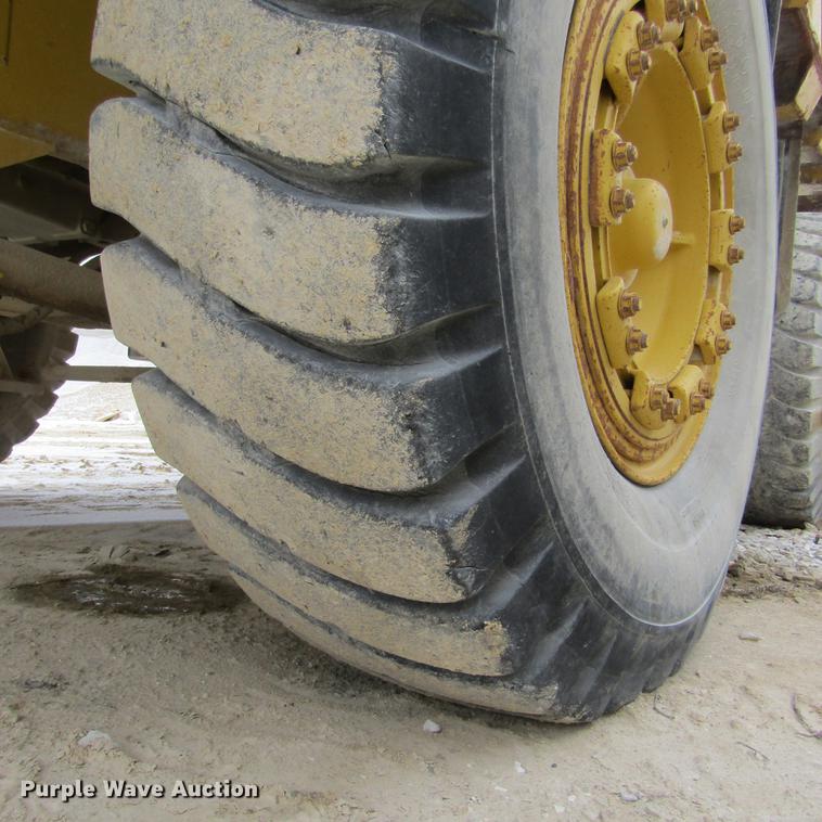 image for item DD2747 Komatsu 140M haul truck