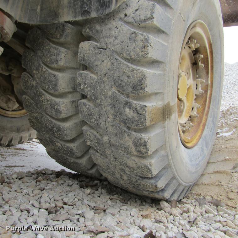 image for item DD2747 Komatsu 140M haul truck