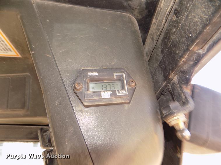 image for item DD2875 2003 Caterpillar 232 skid steer