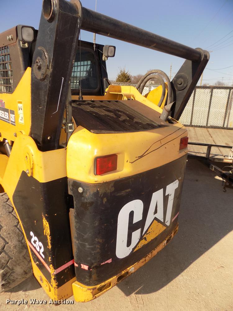 image for item DD2875 2003 Caterpillar 232 skid steer