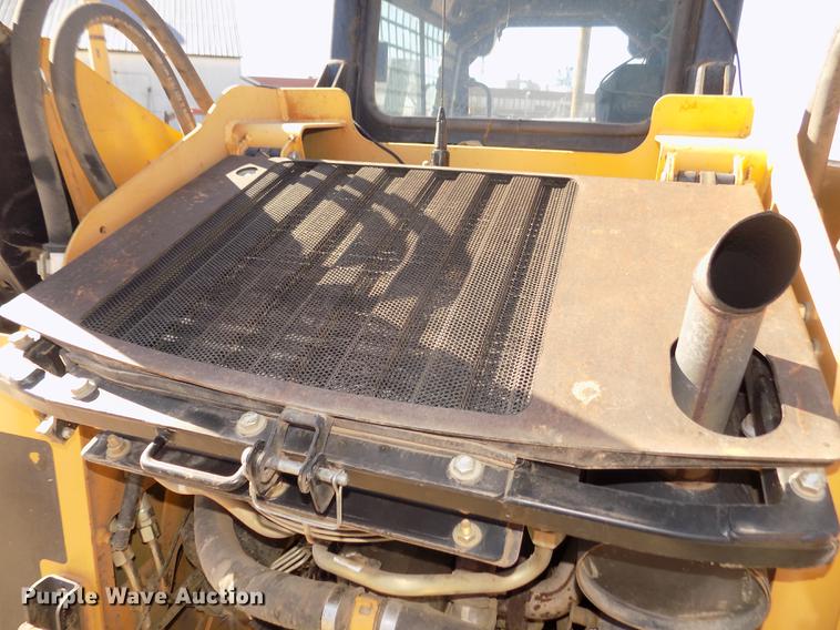 image for item DD2875 2003 Caterpillar 232 skid steer