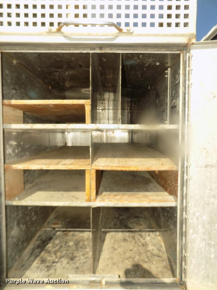 image for item DD2881 2004 GMC T7500 dump truck