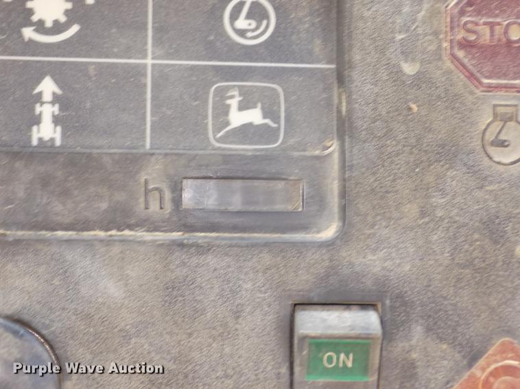 image for item DD2884 1983 John Deere 4850 MFWD tractor