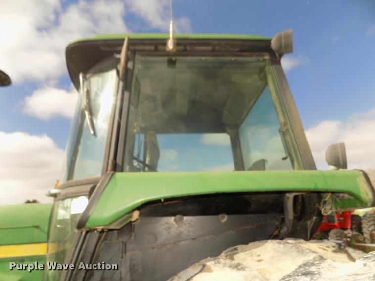 image for item DD2884 1983 John Deere 4850 MFWD tractor