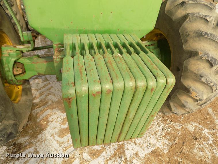 image for item DD2884 1983 John Deere 4850 MFWD tractor